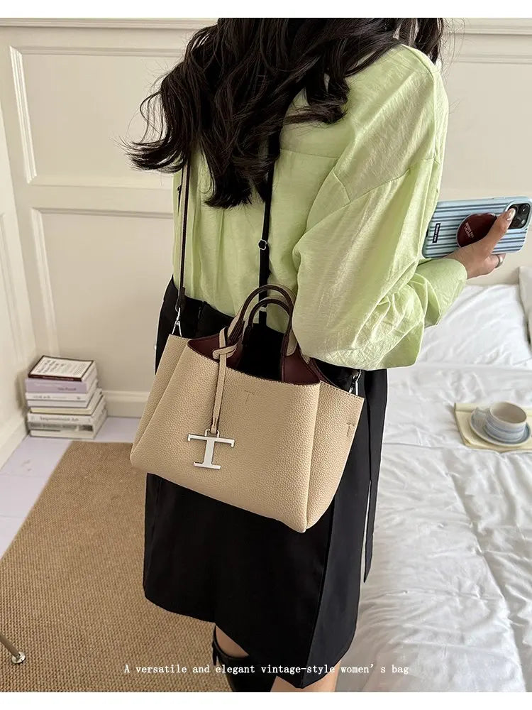 Unique High-End Leather Diaper Bag: Elegant Crossbody Messenger Bag For Women With Vintage Designer Look And Large Capacity
