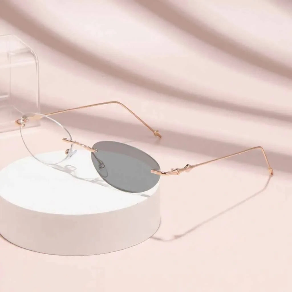 New Photosensitive Color Changing Myopia Glasses Retro Oval Frameless Anti Blue Light Goggles for Men and Women Reading Glasses
