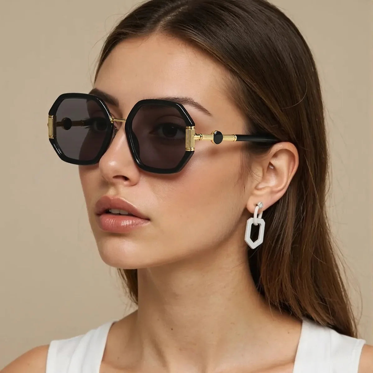 Fashionable Sunglasses for Women Unique Octagonal Frame with Gradient Lenses, Sunglasses with Golden Legs Women Glasses