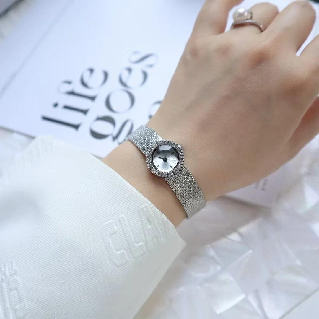 High Quality Brass 18K Gold Plated 2025 Vintage Lucky Small Retro Ladies Watch  Unique Steel Band Quartz High Quality