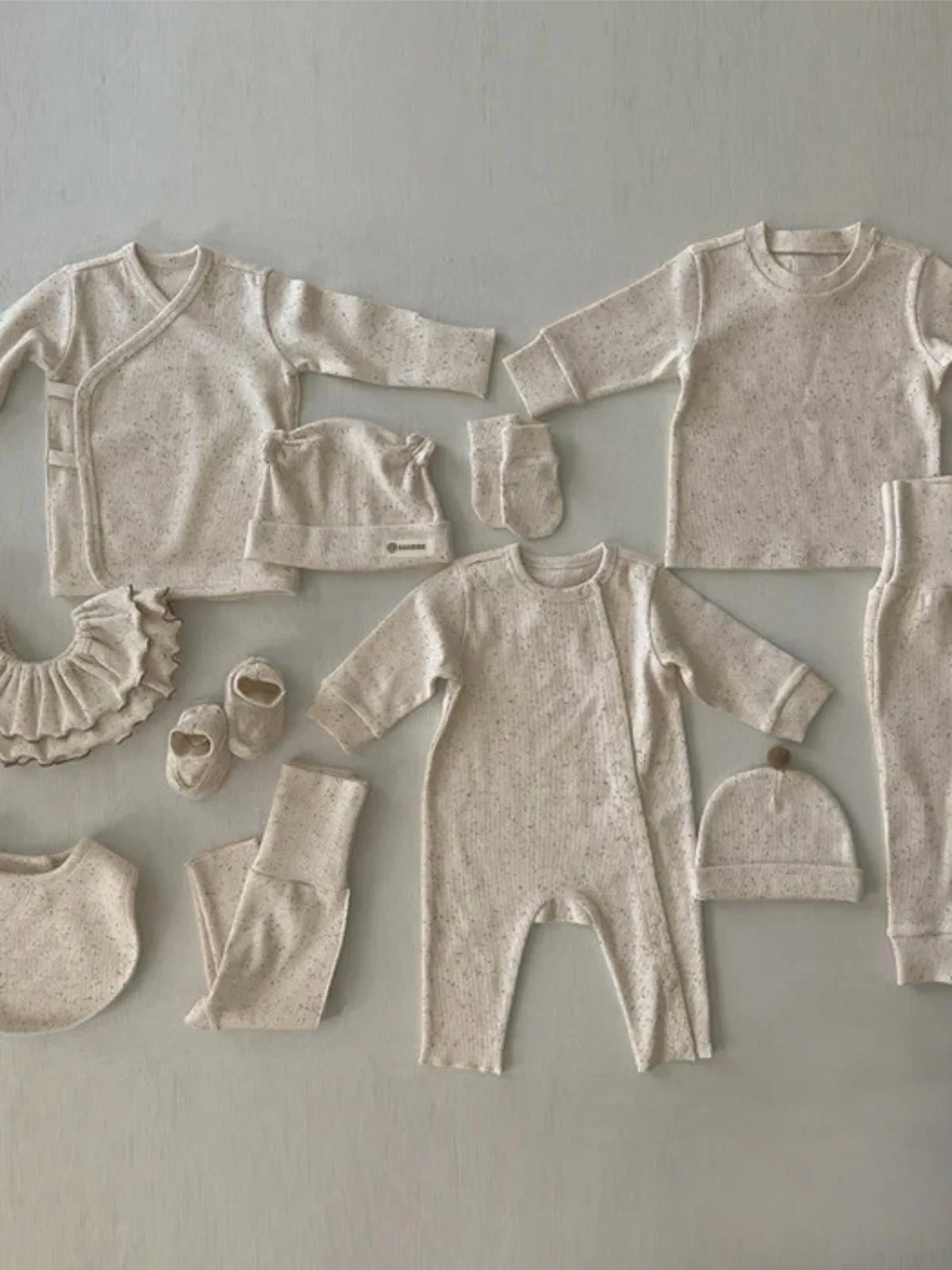 2026 Autumn New Baby Home Clothes Set Infant Boy Girl Long Sleeve Tops + High Waisted Pants + Hat 3pcs Suit Newborn Outfits