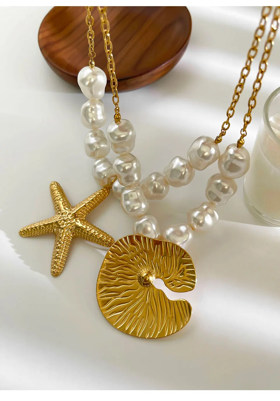 GHIDBK Exaggerated Punk Big Starfish Irregular Round Pendant Necklaces for Women Imitation Baroque Pearl Collarbone Chain Summer