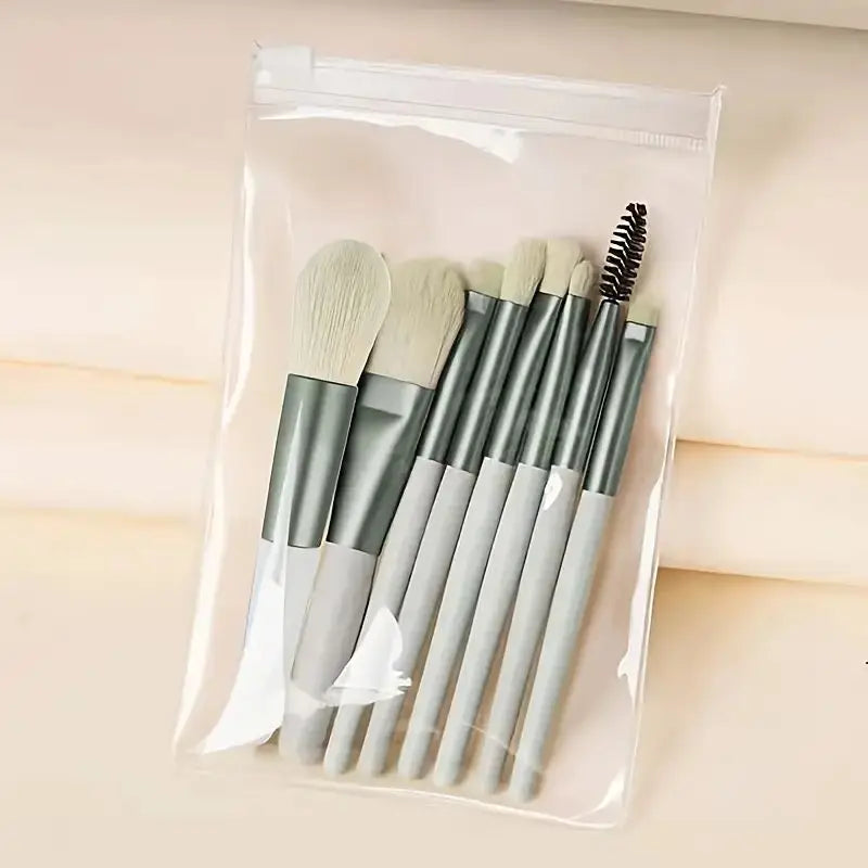 Portable 8Pcs Makeup Brush Set Soft Makeup Concealer Brush Blush Loose Powder Brush Eye Shadow Foundation Brush Beauty Tools