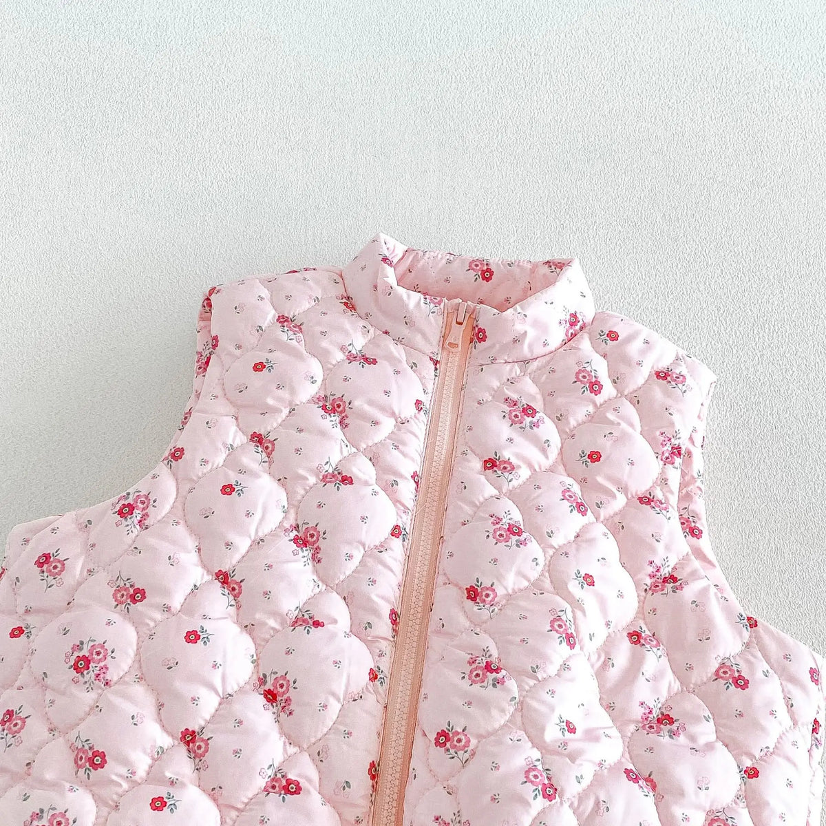 2026 New Winter Girls Quilted Floral Padded Vest | Thick Cotton Gilet | Cute Warm Outwear