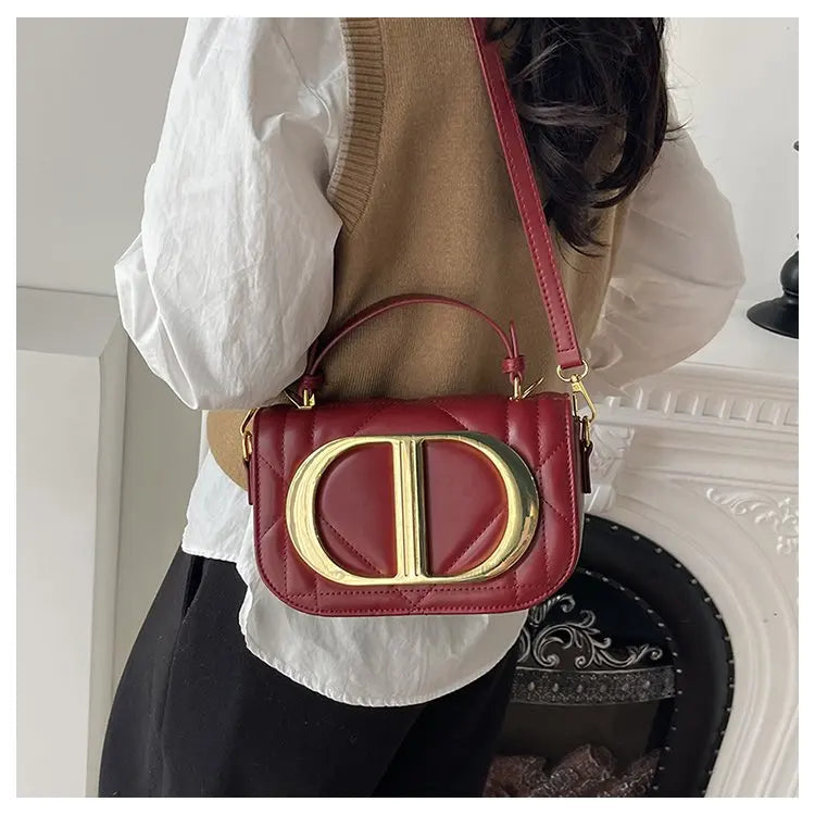 Luxury Chic Designer Diaper Bag For Women Large Capacity Tote Elegant Leather Crossbody Handbag For Fashionable And Practical