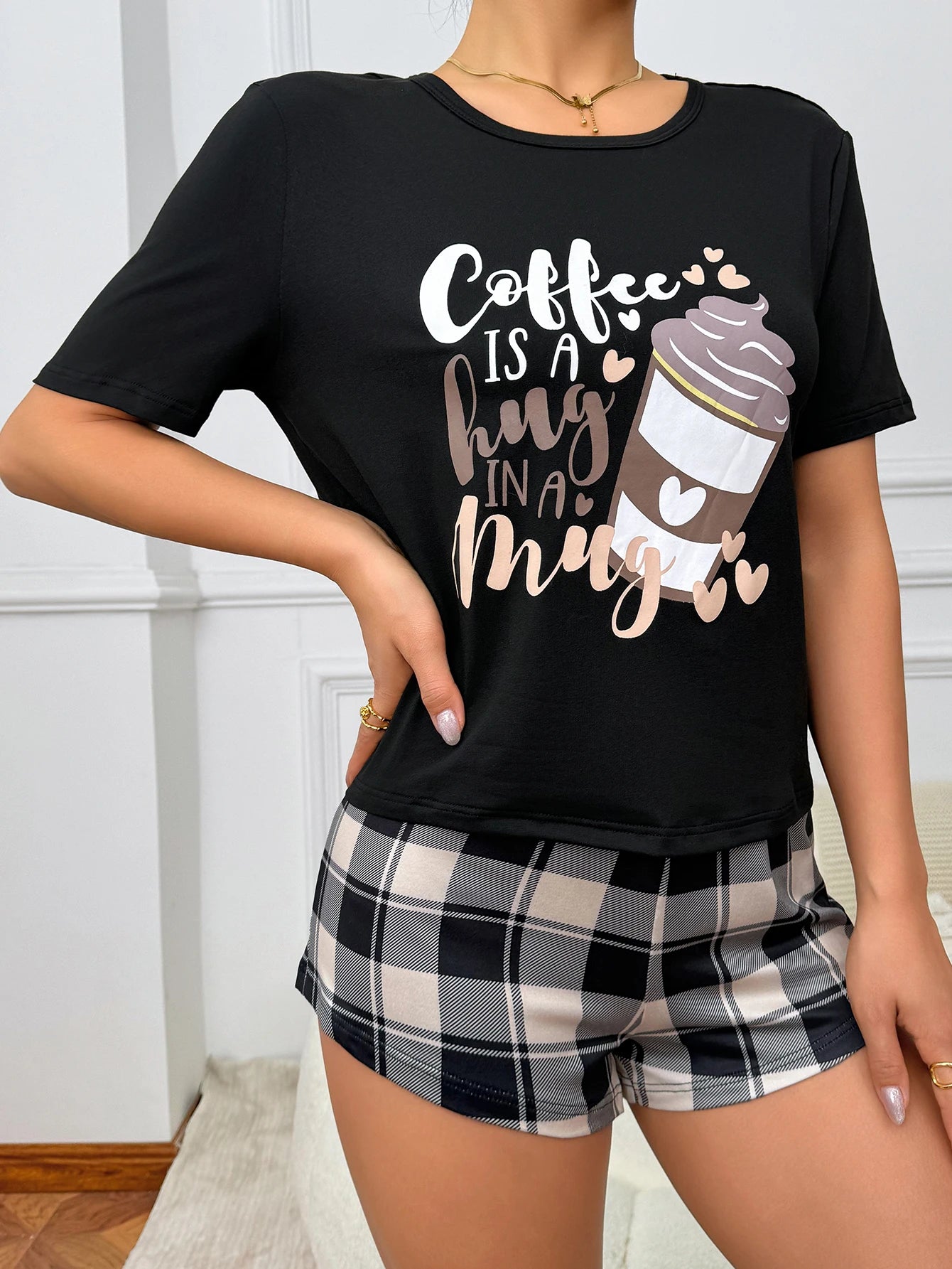 Three-piece women's comfortable pajamas New style shorts long pants short sleeved casual home wear