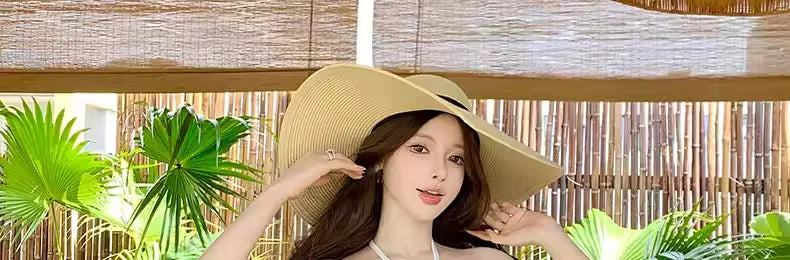Swimsuit Women's High-end New Water Tone Sexy Pure Desire Bikini Three Piece Set Beach Vacation Hot Spring Neck Hanging Swimsuit
