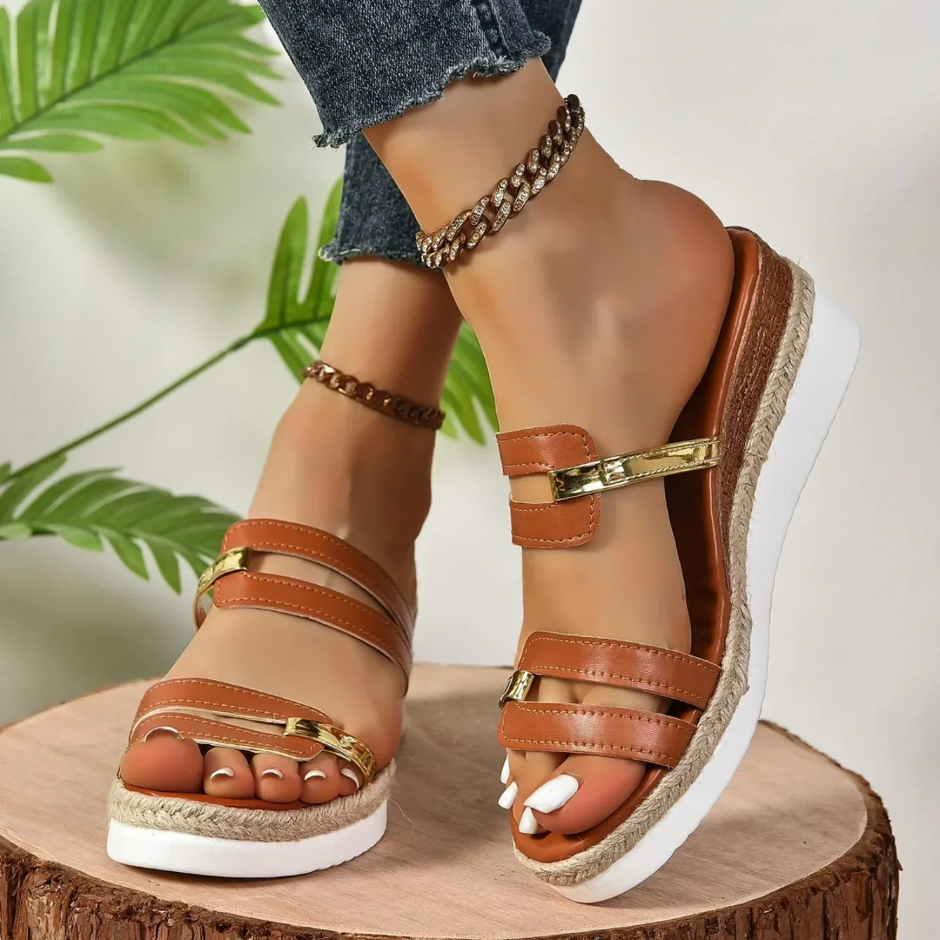 Women Wedge Slippers 2024 New Summer Platform Sandals Outdoor Beach Casual Shoes for Women Durable Luxury Slides Women