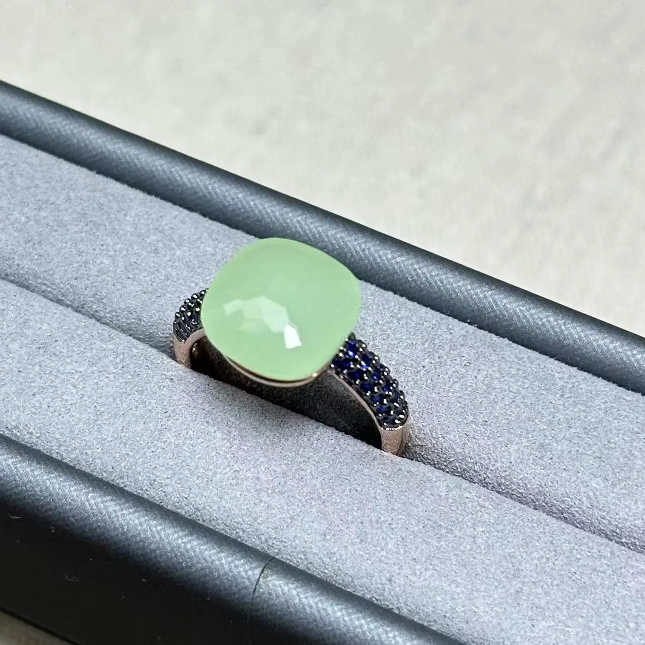 Flat Ring For Women Candy Color Crystal Ring Inlay Blue Zircon with Blackgun Plated Party Gift Fashion Jewelry For Women