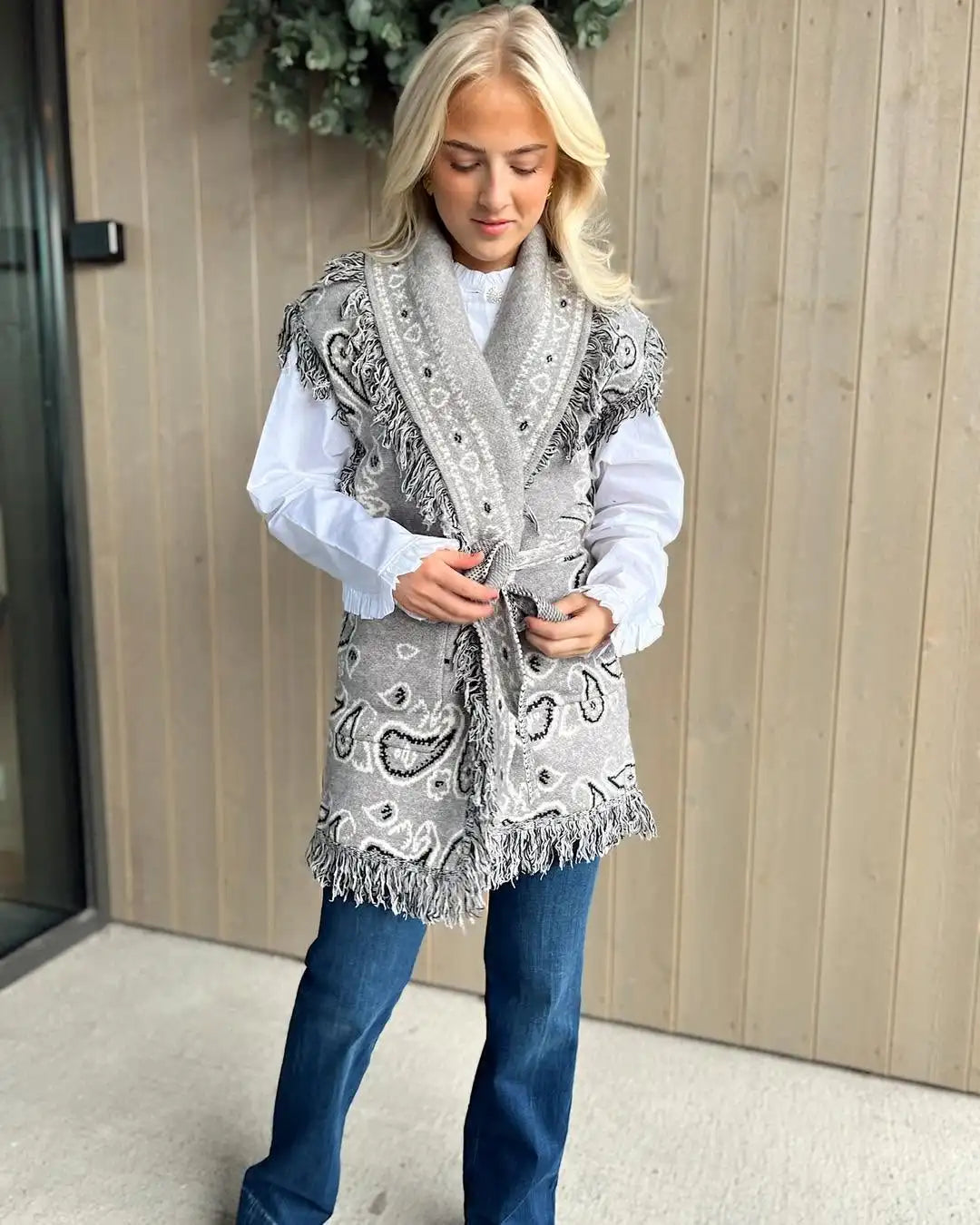 Women's Print Fringe Knitted Vest Coat Fashion Sleeveless Tie Waist Pocket Cardigan Sweater Lady 2025 Autumn Casual Outerwear