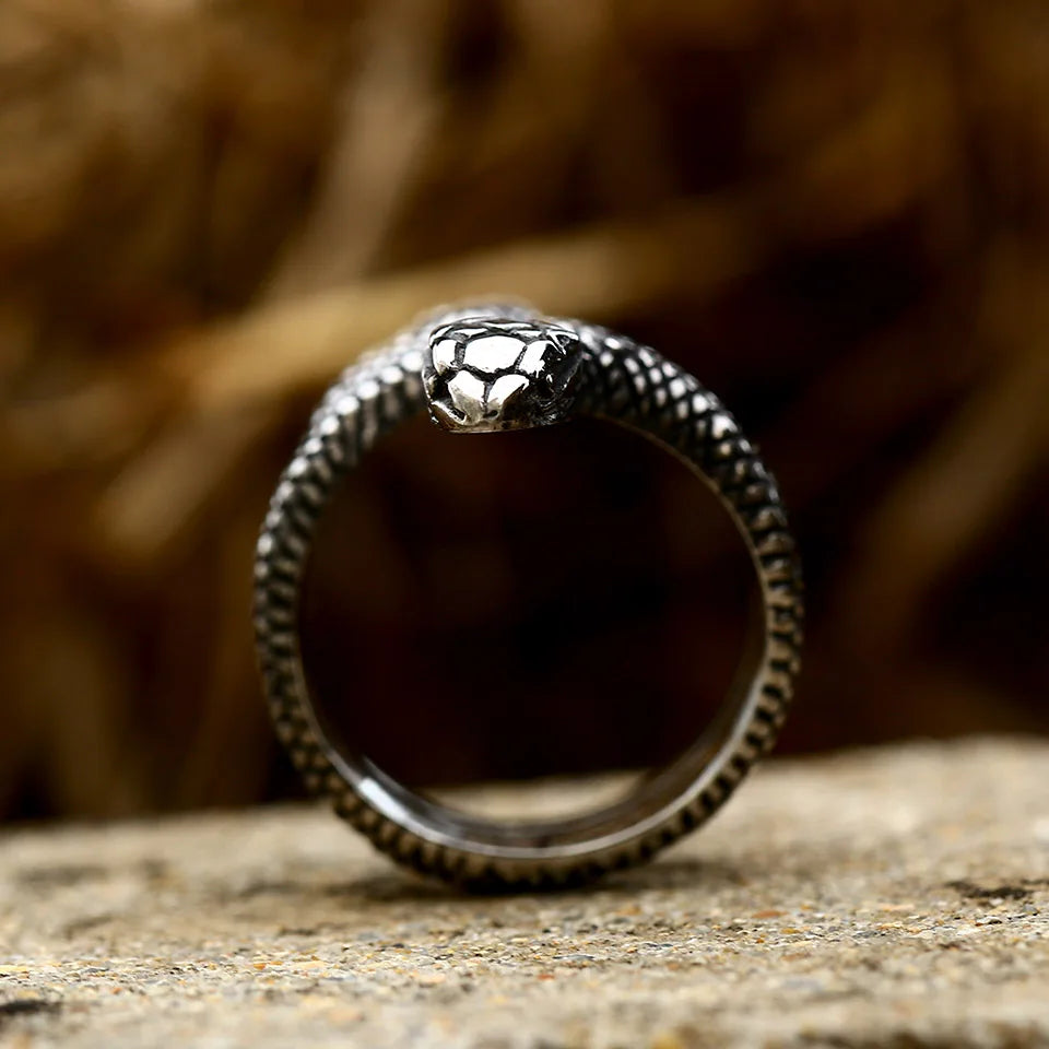 BEIER New Fashion 316L Stainless Steel Rattler Snake Ring Punk Cool Gothic Women Men  Unisex Serpent Stainless Steel Jewelry