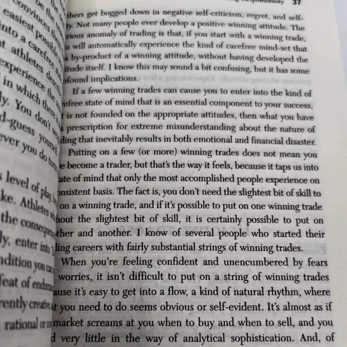 Trading in The Zone By Mark Douglas Master The Market with Confidence, Discipline, and A Winning Attitude Paperback English Book