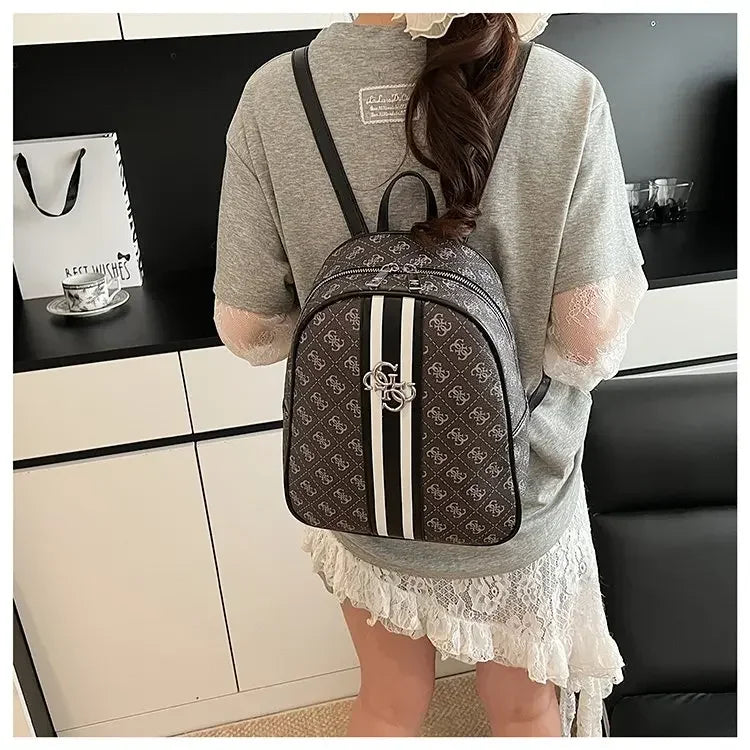 Luxury large capacity outdoor travel handbag, modern trendy women's backpack, classic design zipper shoulder bag
