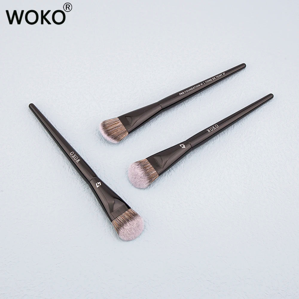 PRO 47 Foundation Brush Broom Foundation Shadow Brush Liquid Cream Blending Blush Angled Professional Makeup Brush Cosmetic Tool
