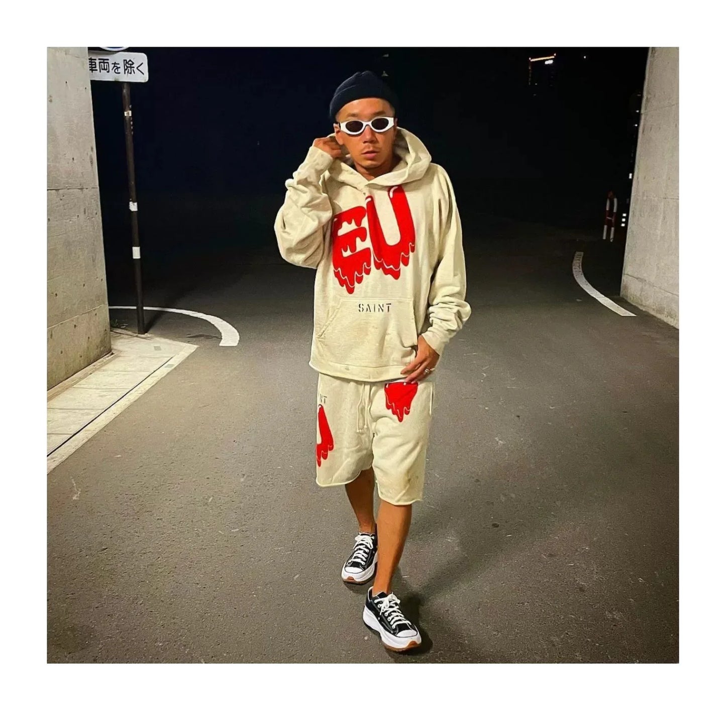 Mens Clothing  Vintage graffiti destroys dirty painted high street loose casual hoodies ropa hombre