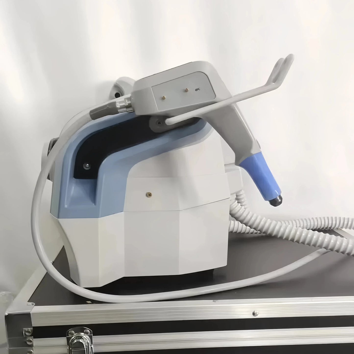 Professional Radiofrequency Skin Tightening Wrinkle Reduction Collagen Regeneration Slimming Beauty Device Suitable For Salons