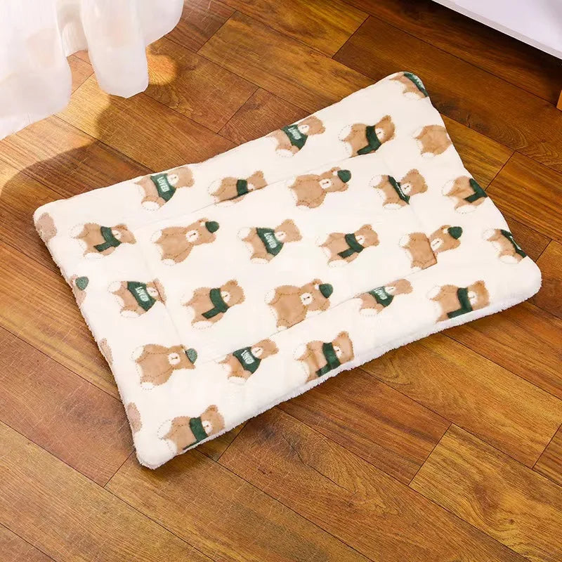 Thicken Cat Dog Mat Breathable Flannel Soft Pet Cushion for Dog Cats Winter Warm Cat Sleeping Mat Pet Bed Blanket Home Accessory