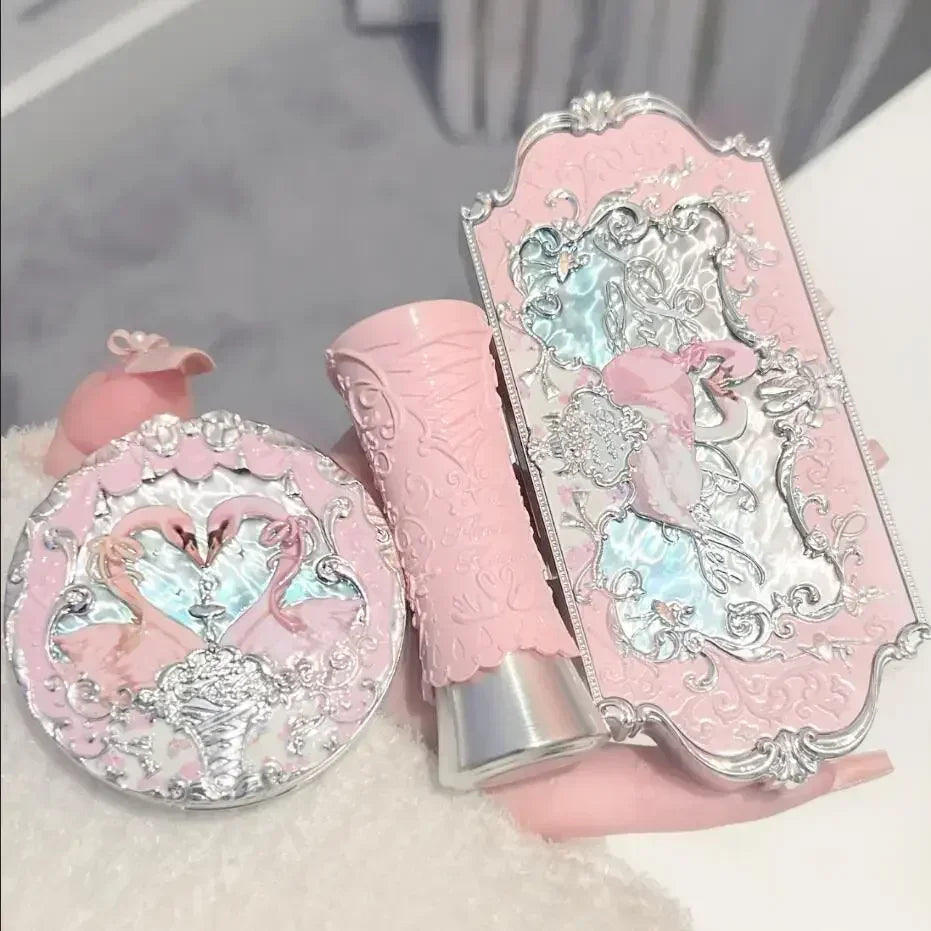 Makeup Set Flower Knows Strawberry Cupid Collection 6 Color Eyeshadow Palette Embossed Blusher Shine Lipstick Kit Maquiagem