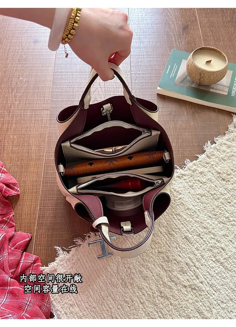 Unique High-End Leather Diaper Bag: Elegant Crossbody Messenger Bag For Women With Vintage Designer Look And Large Capacity