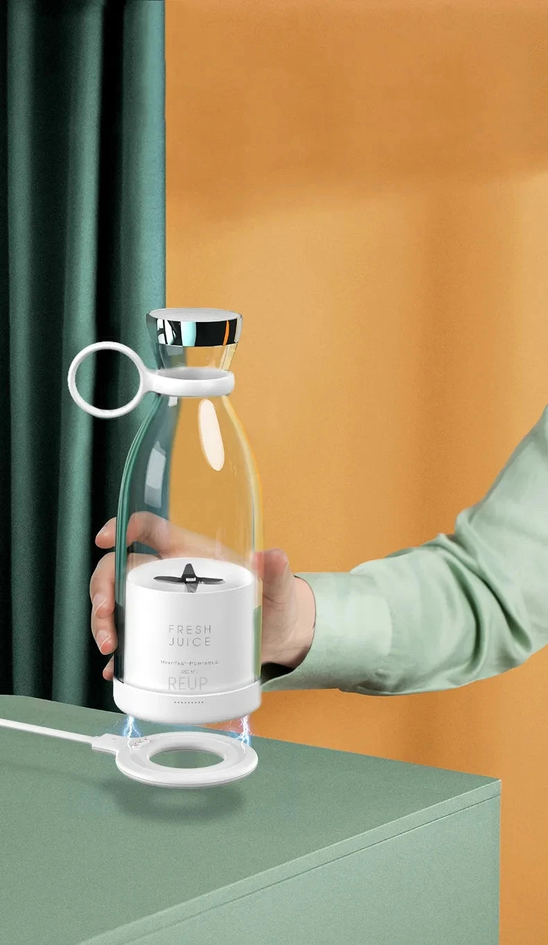 Wireless Charging 4 Blades Electric Juicer Mini Portable Blender Fruit Mixers Extractors Multifunction Juice Maker Machine