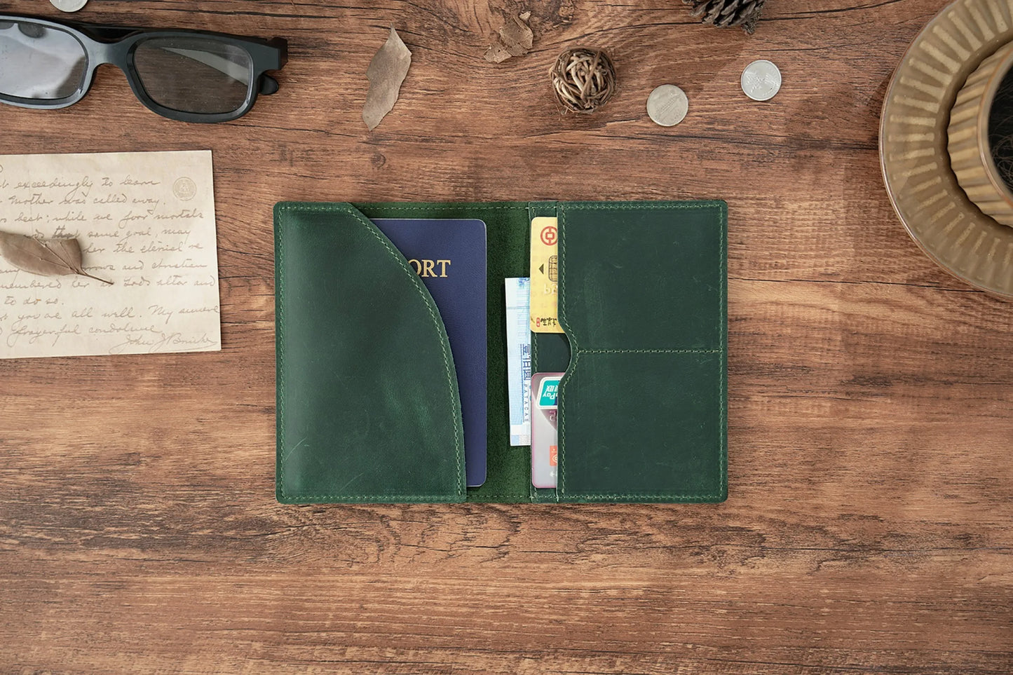 Leather Passport Holder for Travel Essentials, Slim Passport Cover Case Travel Wallet Bifold Credit Card Bag for Women Men