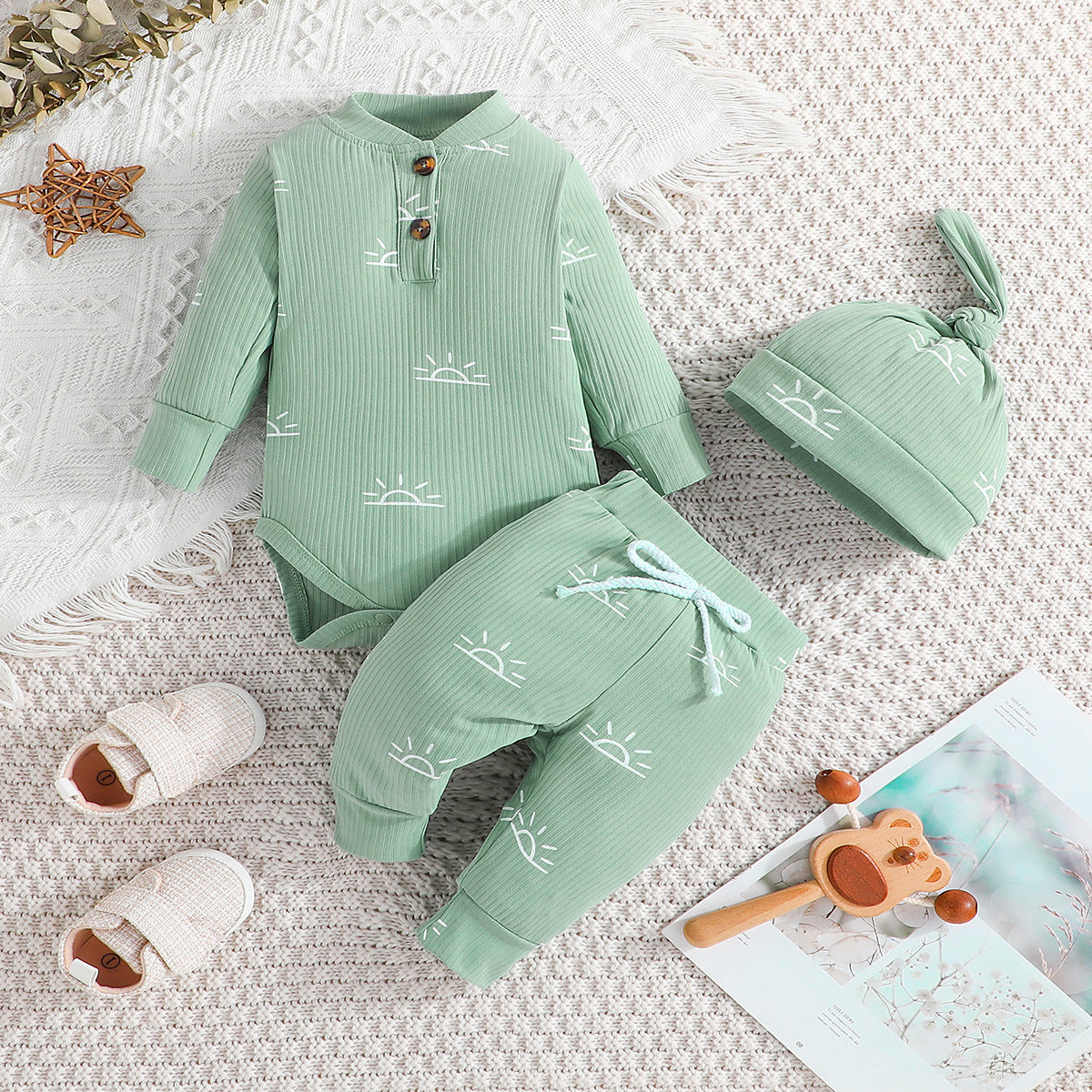 3PCS Baby Boys Clothes Set Spring Autumn Knitted V-neck Romper+infant Pants+hat Newborn Outfits , Newborn Clothing 0-18M