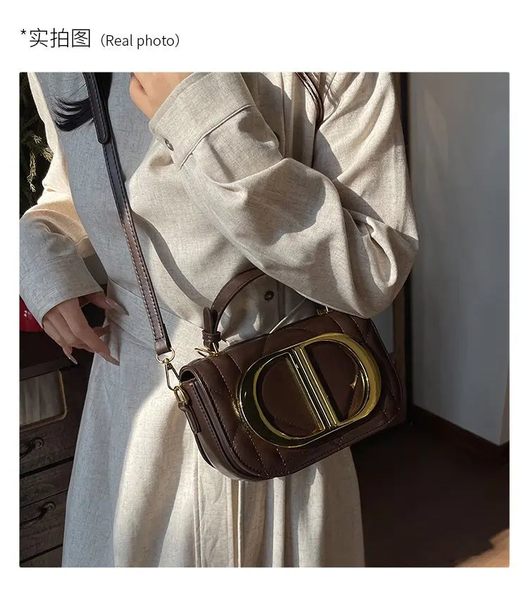 Luxury Chic Designer Diaper Bag For Women Large Capacity Tote Elegant Leather Crossbody Handbag For Fashionable And Practical