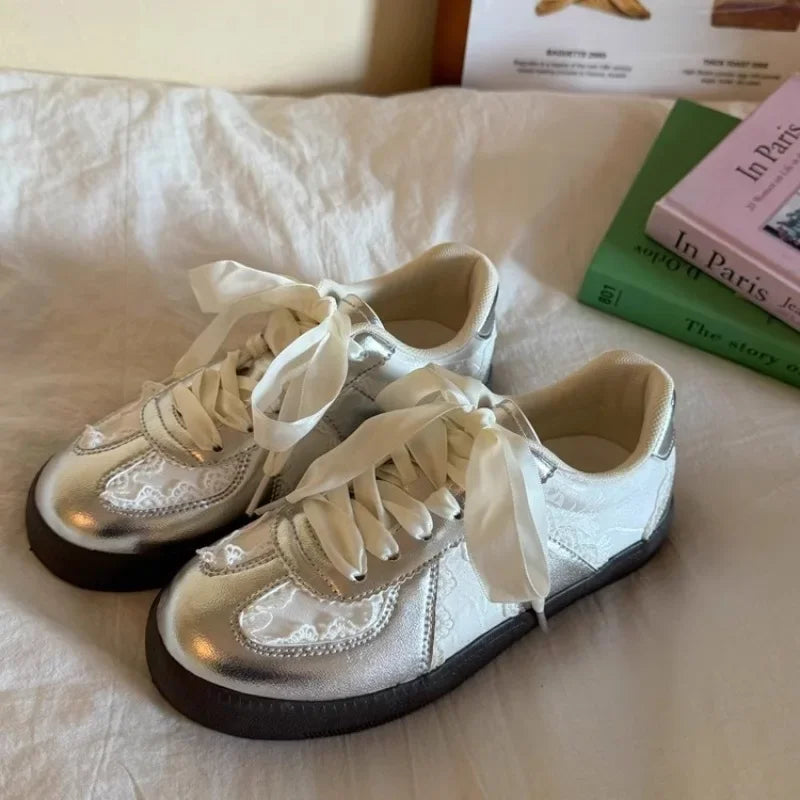 Women's Sneakers Luxury Brand Casual Shoes Light Comfortable Walking Shoes for Women Lace Up Flats Fashion Designer Ladies Shoes