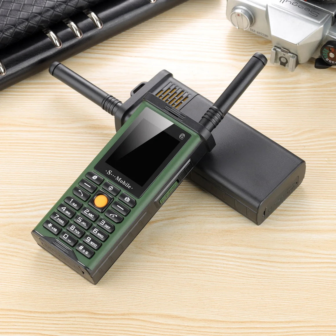 Durable Rugged Outdoor Mobile Phone Big Power Long Standby Antenna Good Signal 4 Four Sim 3D Speaker Ebook Whatsapp Torch Cheap