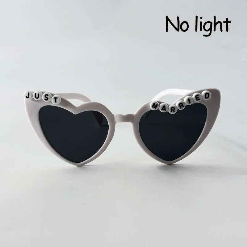 LED Just Married Glasses Wedding Bride To Be Surprise Gift Couple Glasses Souvenirs Glowing Heart Glasses Married Sunglasses