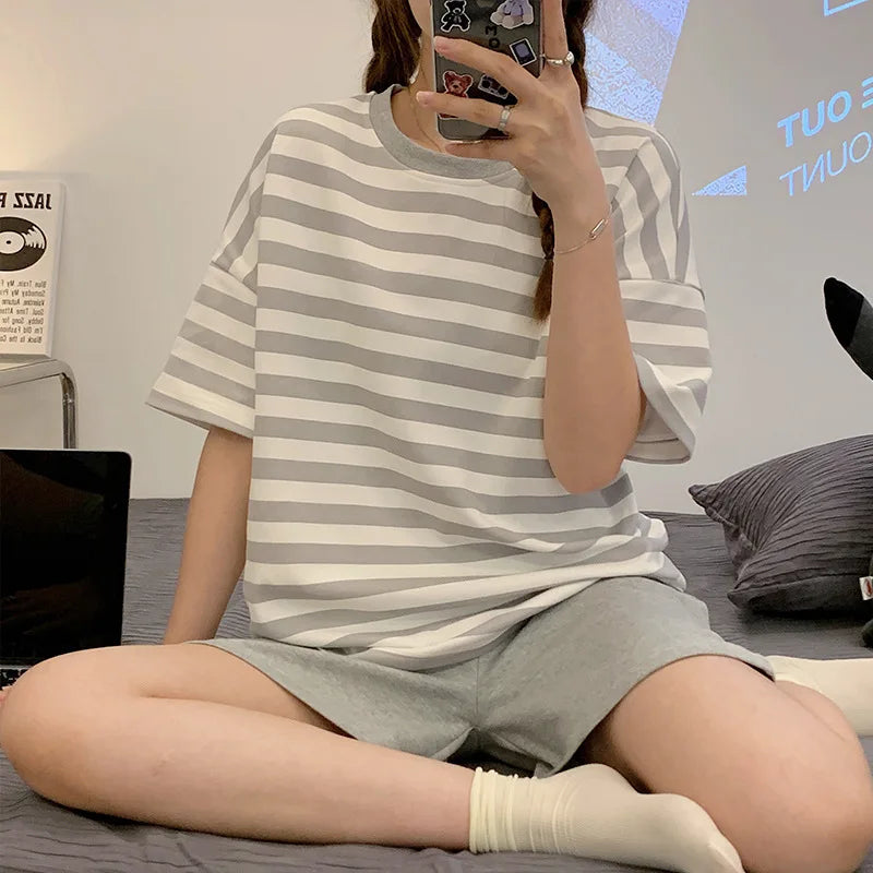 New Women's Pajamas Two-Piece Summer Thin Section Of Short-Sleeved Shorts Cute And Comfortable Milky Outwear Homewear Suit