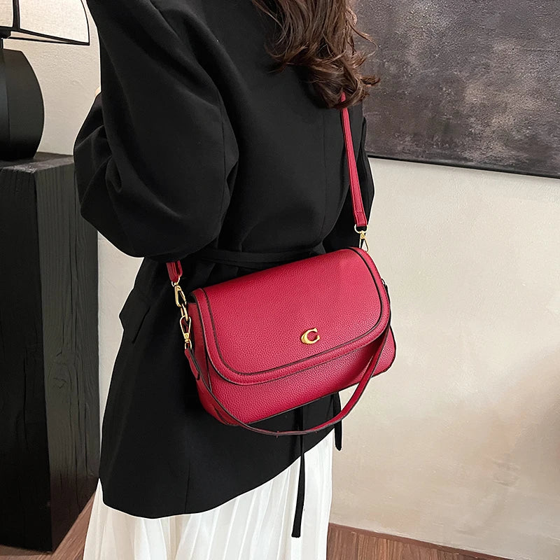 Women's Fashion Leather Tote Bags By Famous Designer Luxury Brand For Elegant And Popular Ladies Trendy