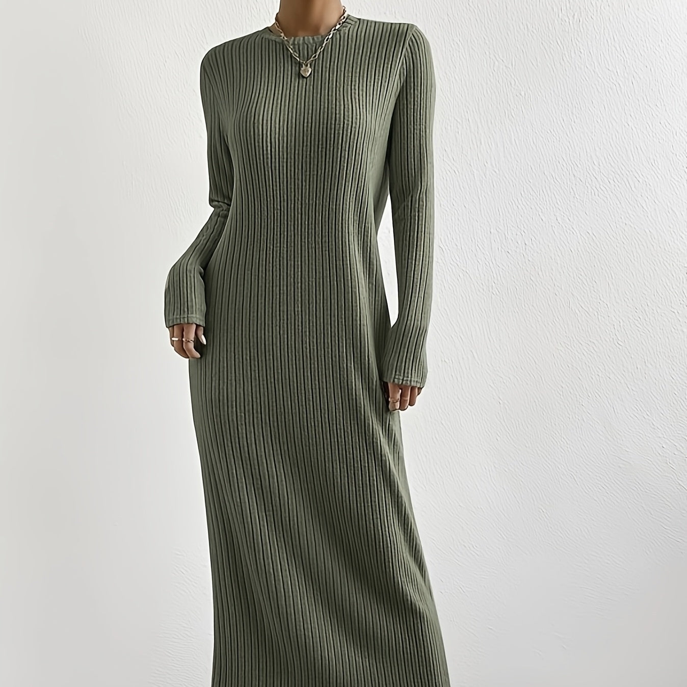 Women's Solid Color Ribbed Round Neck Long Sleeved Straight Tube Dress